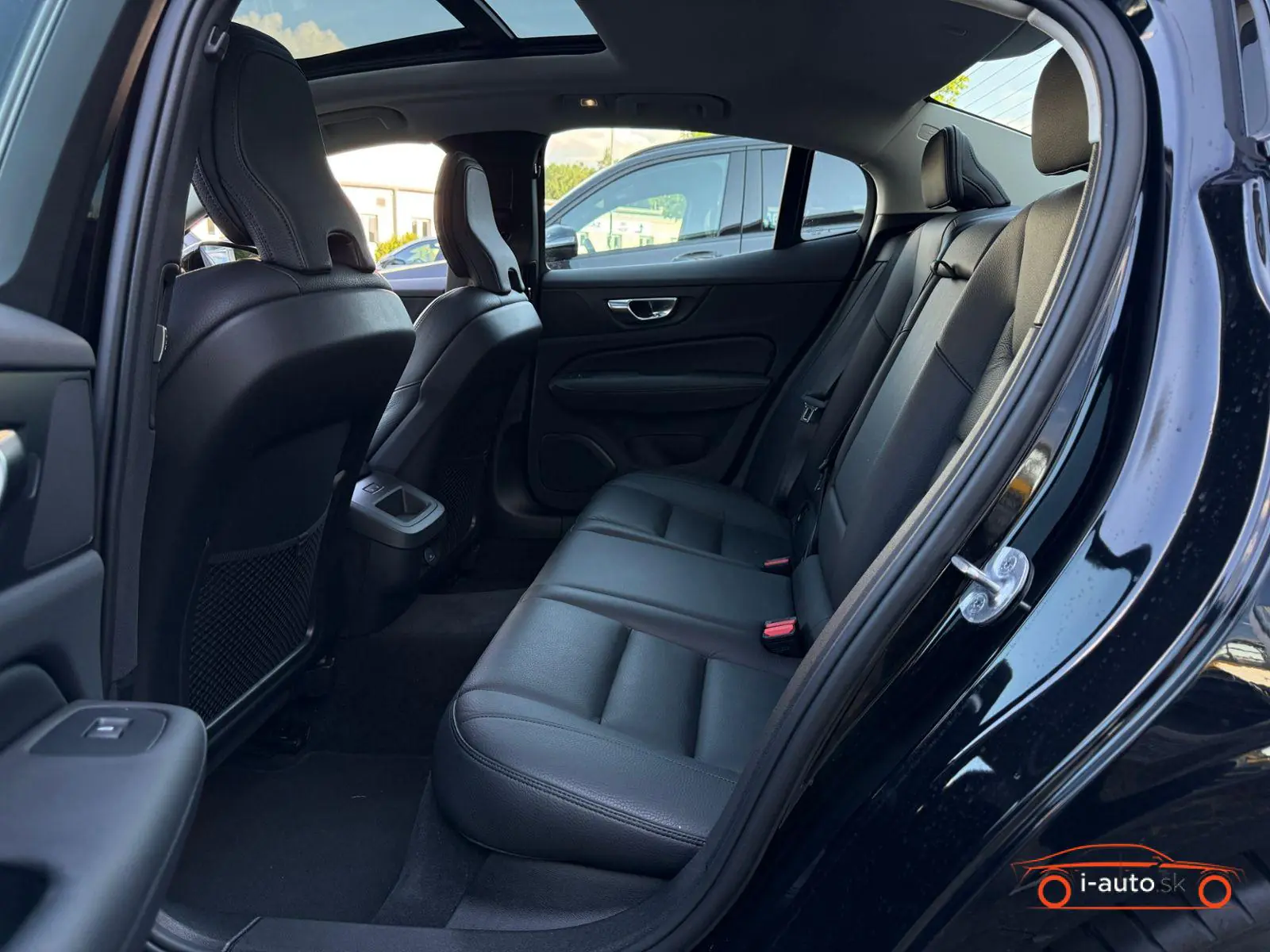 Volvo S60 2024 na predaj – fotografia 24
