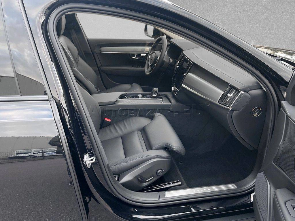Volvo V90 CC Cross Country B4 AWD Plus