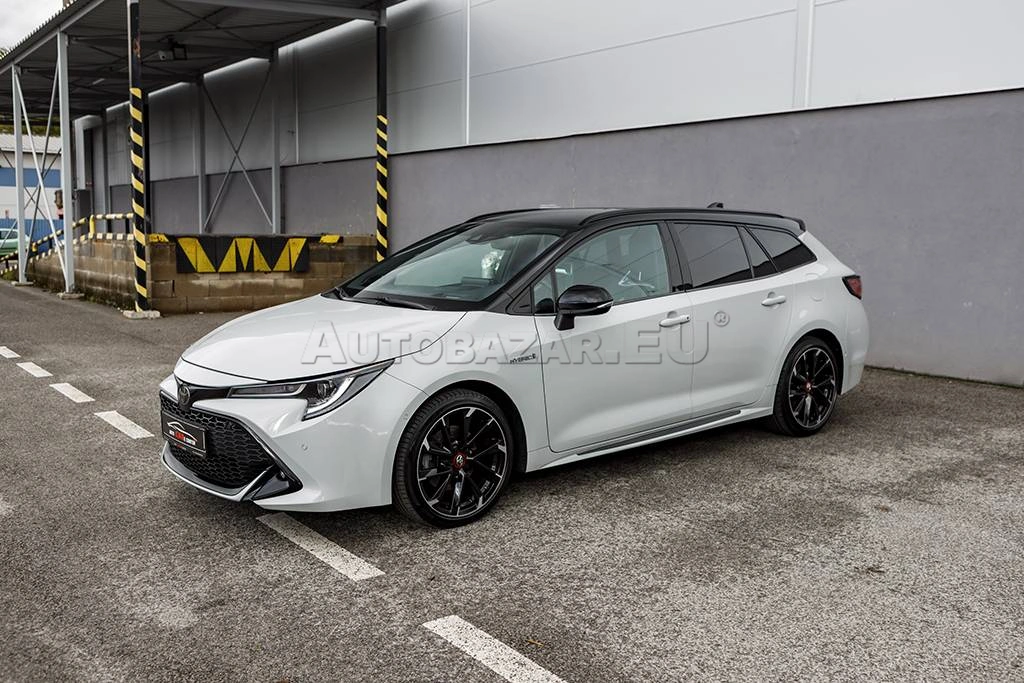 Toyota Corolla Combi TS 2.0 Hybrid Dynamic Force e-CVT GR Sport
