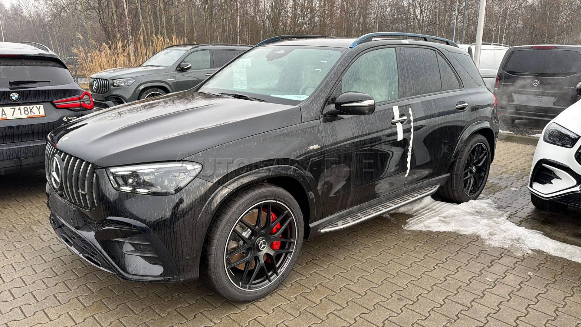 Mercedes-Benz GLE SUV Mercedes-AMG  53 4MATIC+ 435 PS – NOVÉ VOZIDLO, okamžite k odberu
