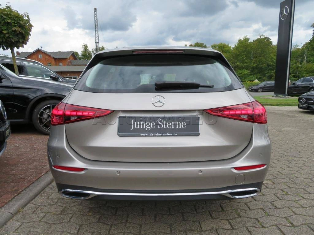 Mercedes-Benz C trieda Kombi 220 d mHEV A/T