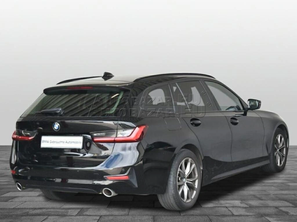 BMW rad 3 Touring 330i Touring A/T