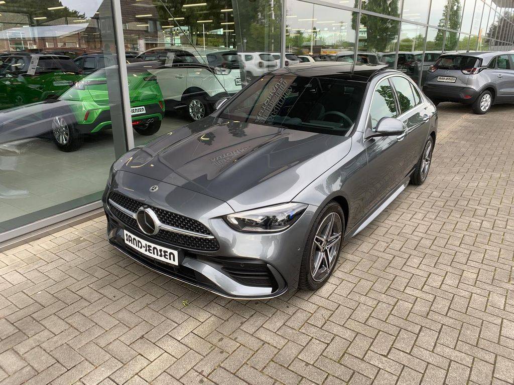 Mercedes-Benz C trieda Sedan 300 d mHEV A/T