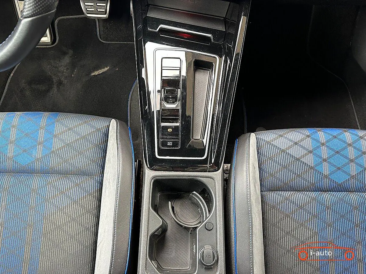 Volkswagen Golf 2022 na predaj – fotografia 26