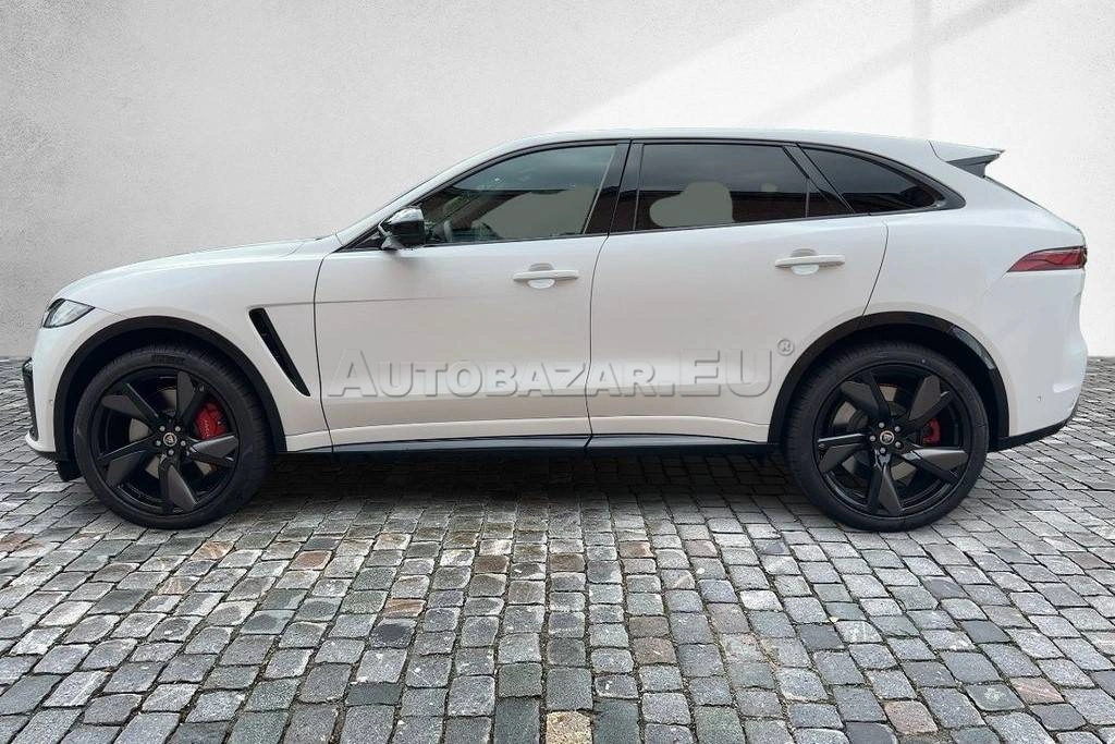 Jaguar F-Pace 5.0 V8 P550 SVR AWD A/T