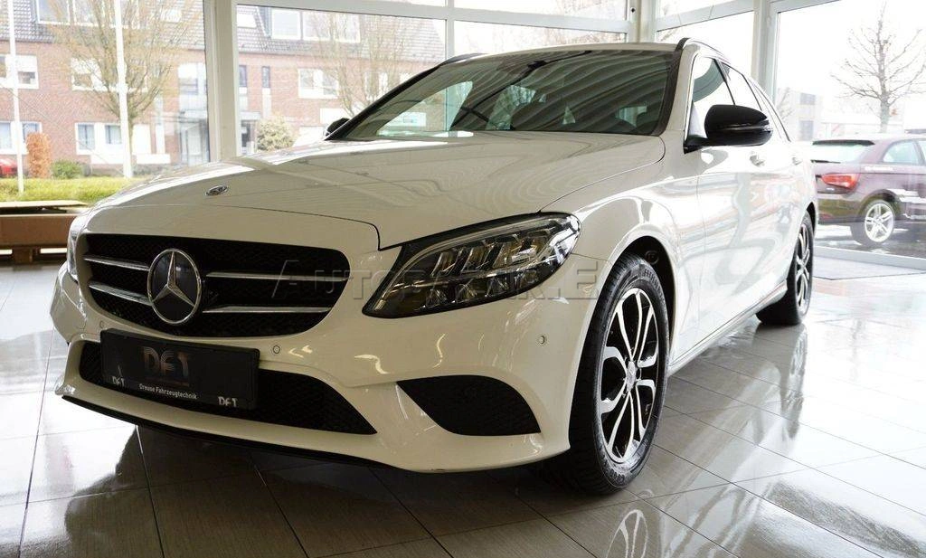 Mercedes-Benz C trieda Kombi 220 d A/T