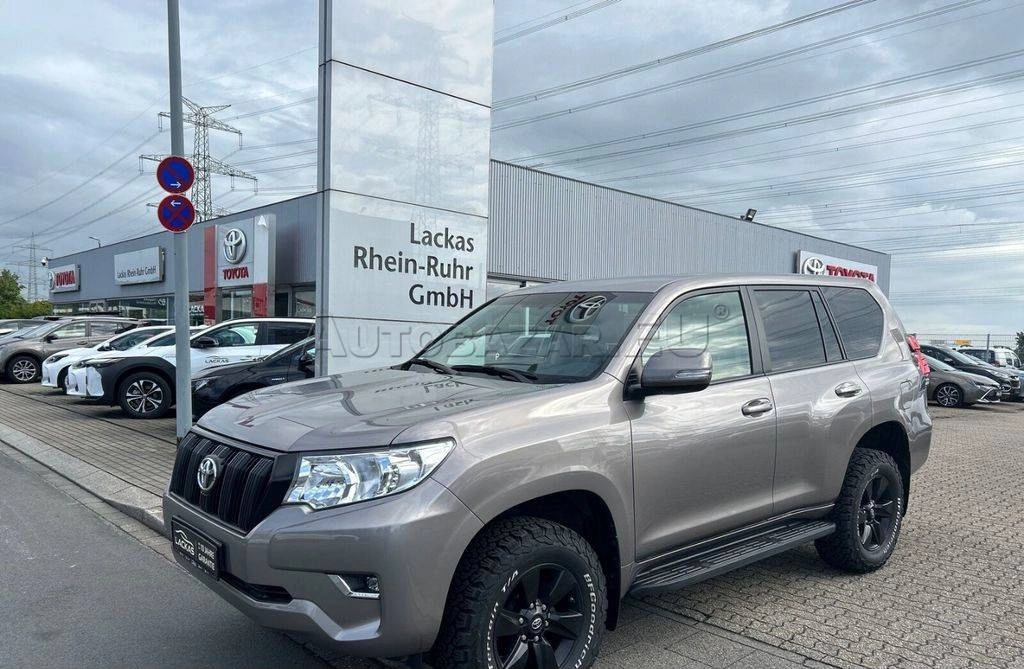 Toyota Land Cruiser Basis 2.8 A/T