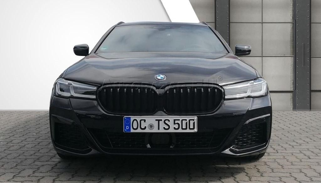 BMW rad 5 Touring 540d mHEV xDrive A/T