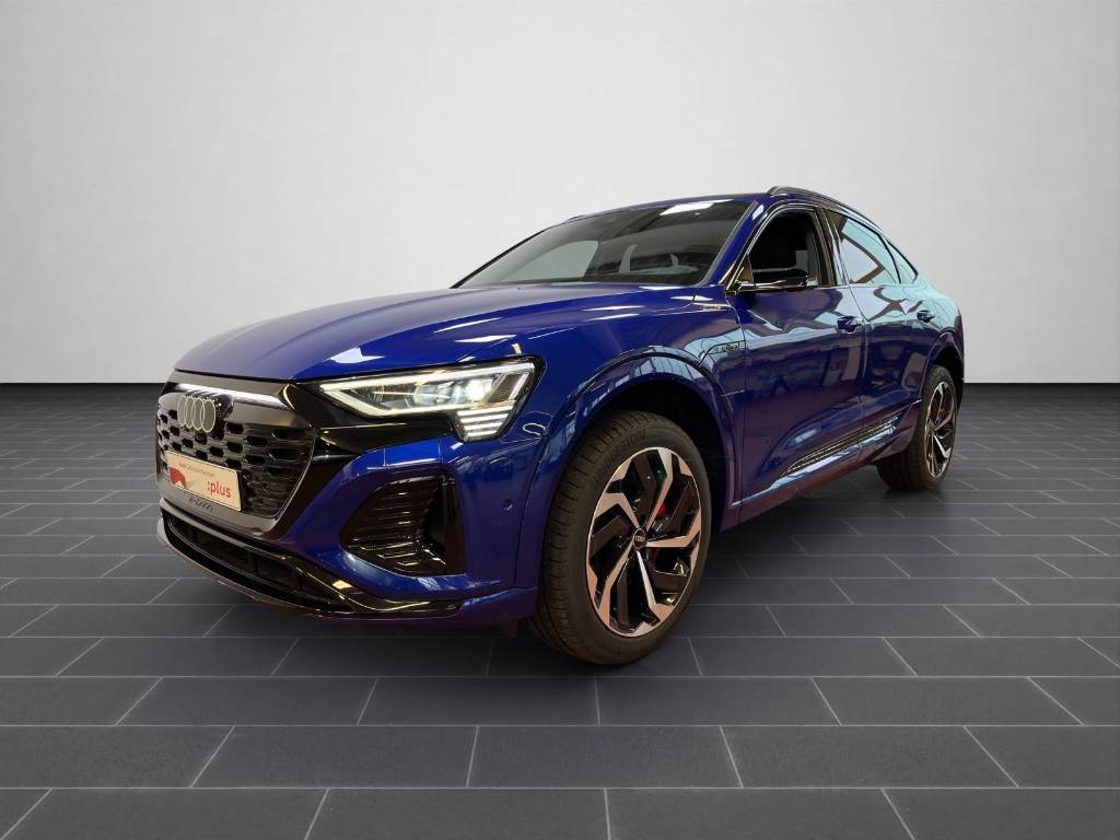 Audi Q8 E-Tron Sportback 55  S line quattro