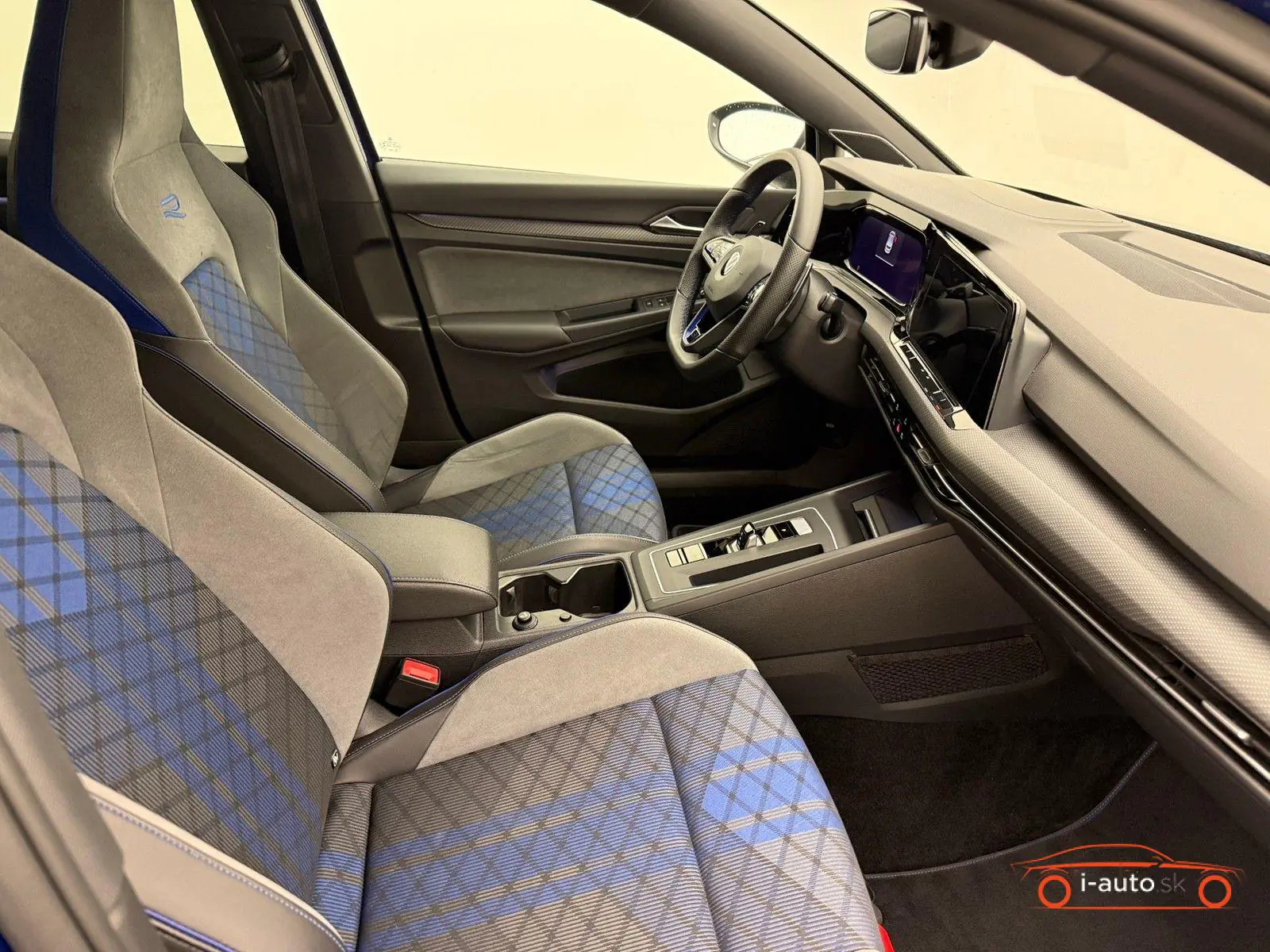 Volkswagen Golf 2021 na predaj – fotografia 8