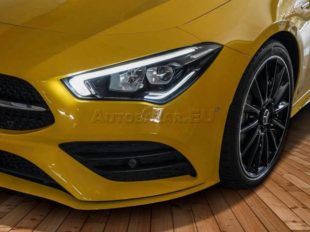Mercedes-Benz CLA Shooting Brake SB 220 d 4MATIC A/T
