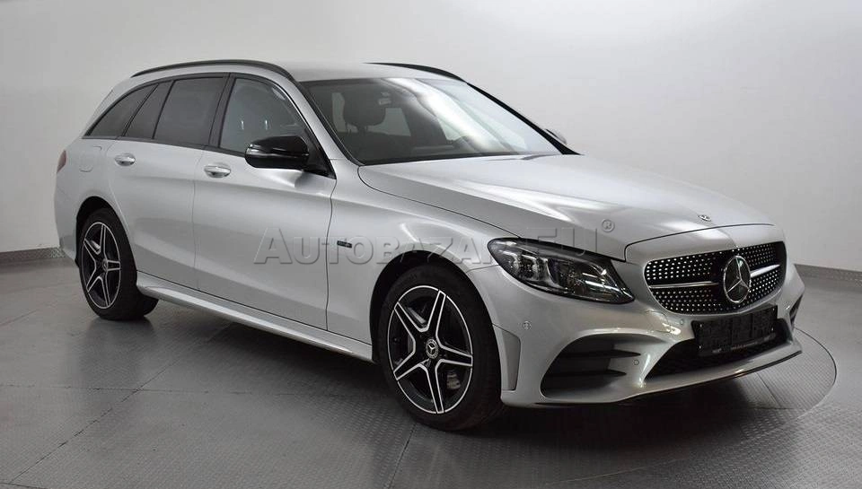 Mercedes-Benz C trieda Kombi Mercedes Benz  300 de T AMG Line
