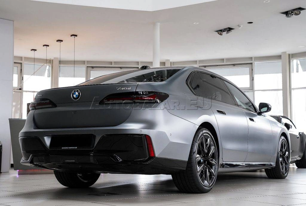 BMW Rad 7 740d  xDrive M-Sport