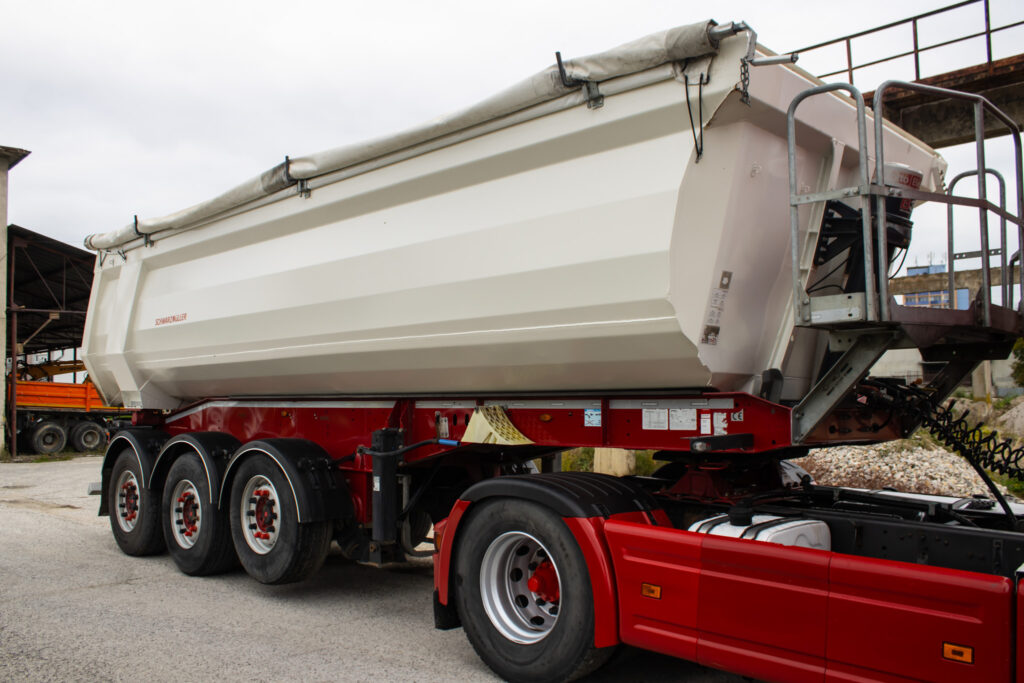 Schwarzmüller Iný model