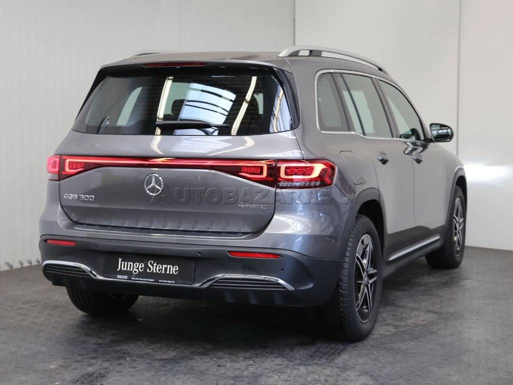 Mercedes-Benz EQB 300 4MATIC