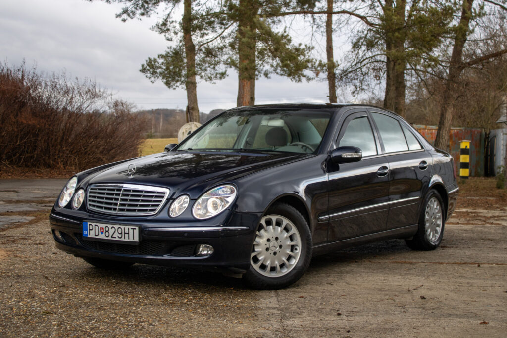 Mercedes-Benz E trieda