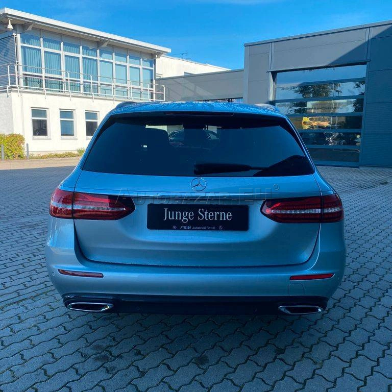Mercedes-Benz E trieda Kombi 300 d mHEV 4MATIC A/T