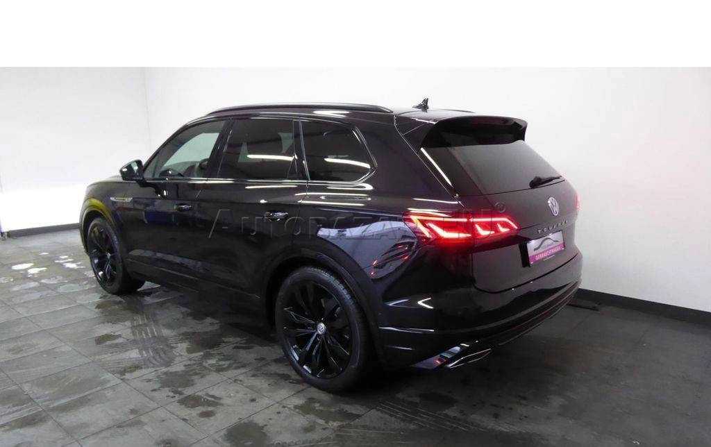 Volkswagen Touareg 3.0 V6 TDI SCR 286k R-Line 4Motion Tiptronic