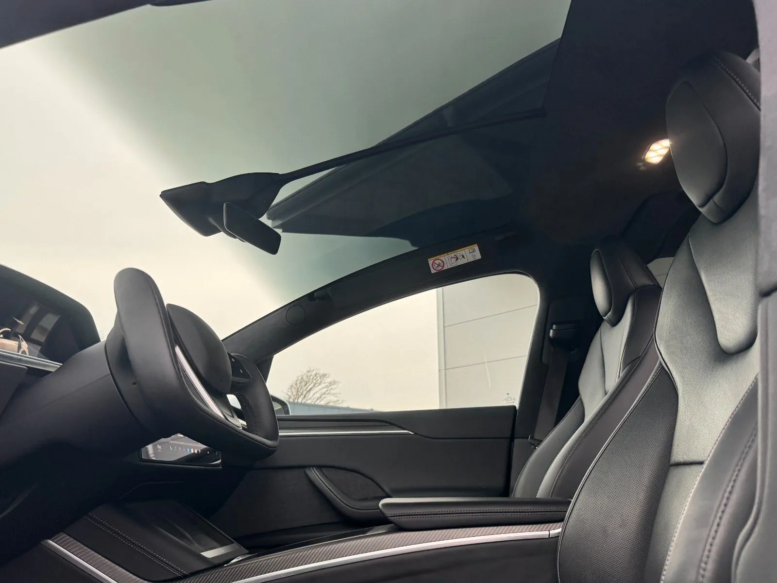 Tesla Model X 2023 na predaj – fotografia 27