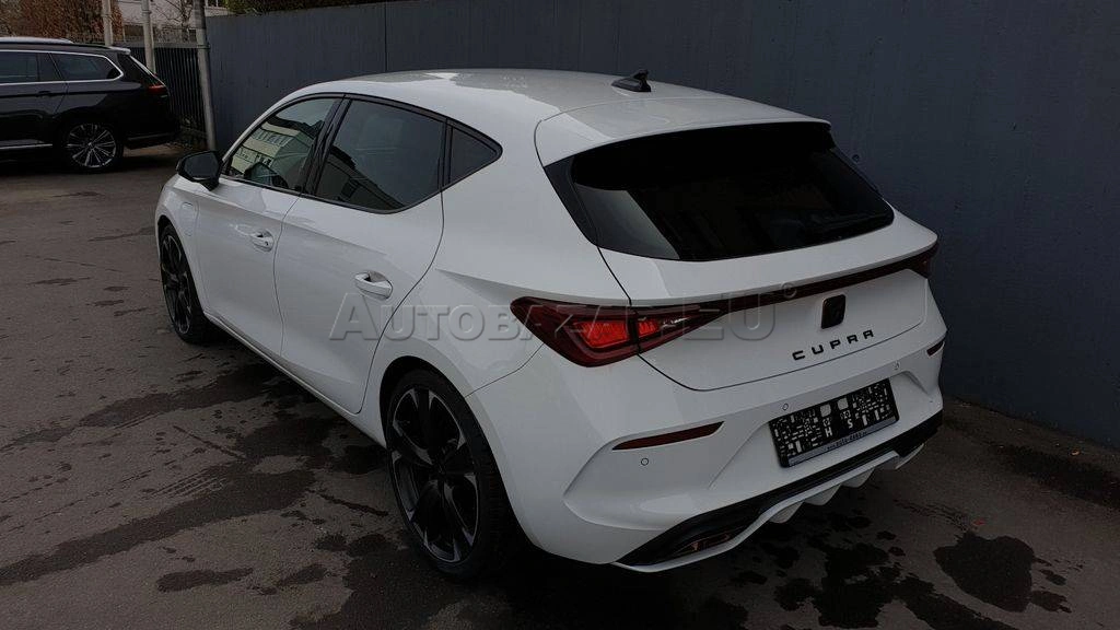 Cupra Leon 1.4 e-HYBRID VZ DSG