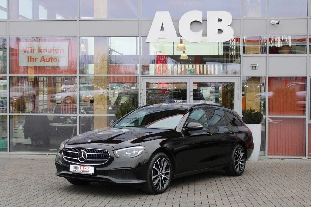 Mercedes E trieda T 300 d mHEV 4MATIC A/T