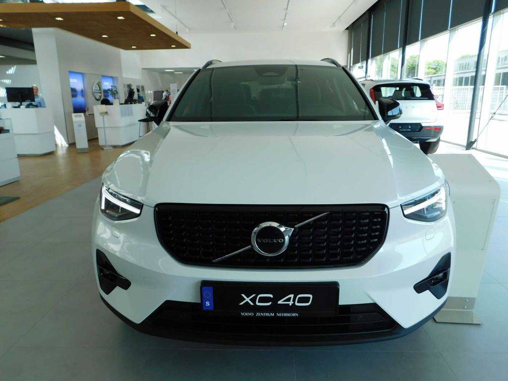 Volvo XC40 B3