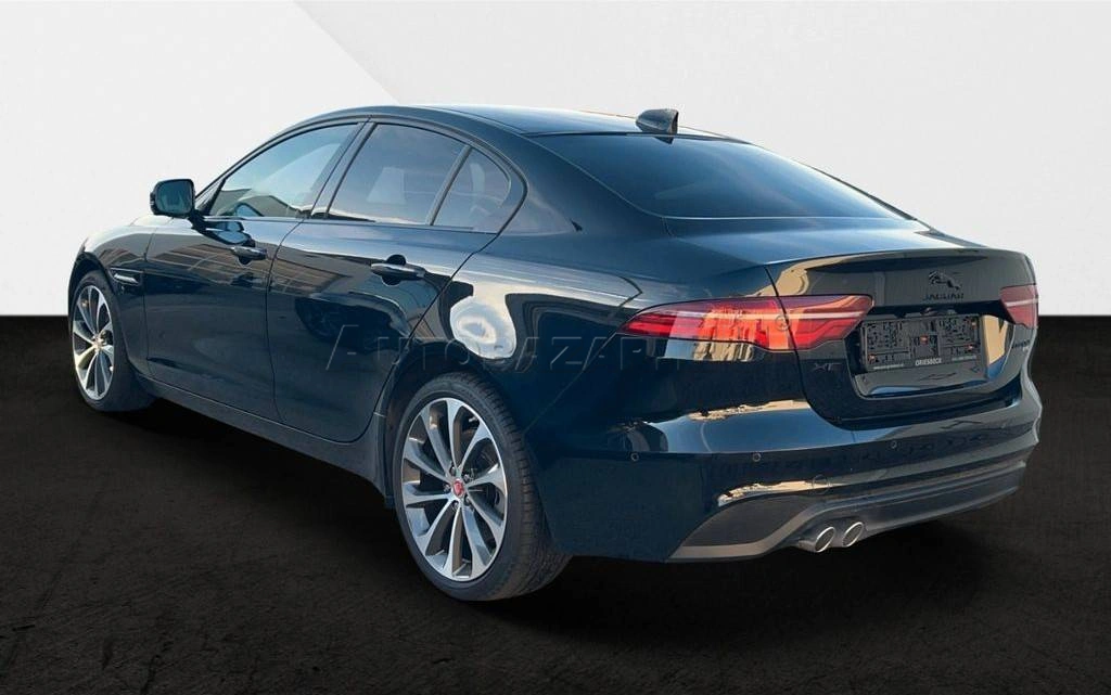 Jaguar XE 2.0D I4 D200 S AWD A/T