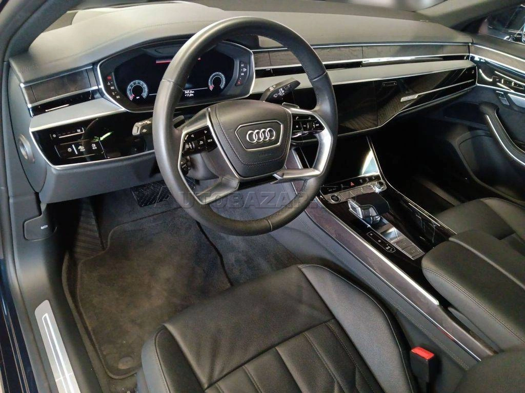 Audi A8 55 3.0 TFSI mHEV V6 quattro tiptronic