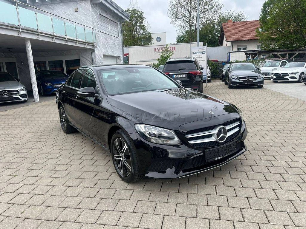 Mercedes-Benz C trieda Sedan 300 d 4MATIC A/T