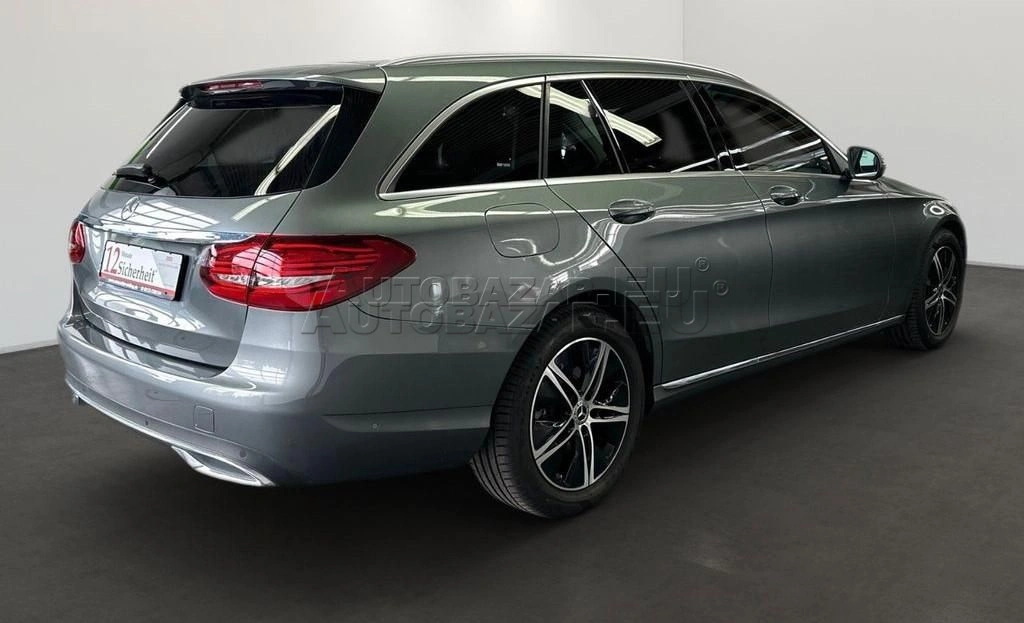 Mercedes-Benz C trieda T 300 d A/T