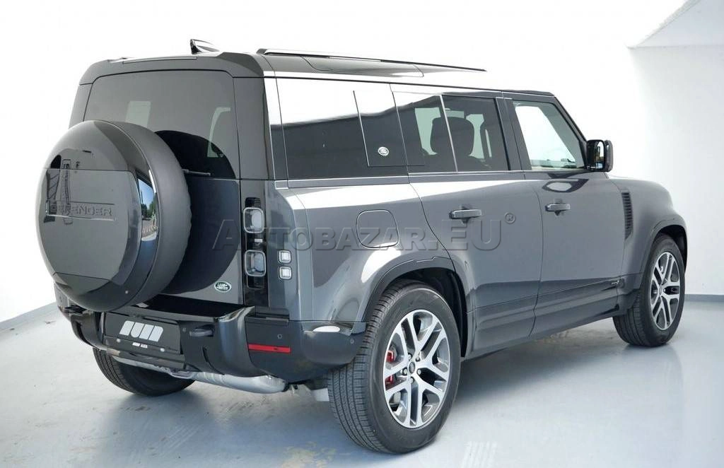 Land Rover Defender 110 D300