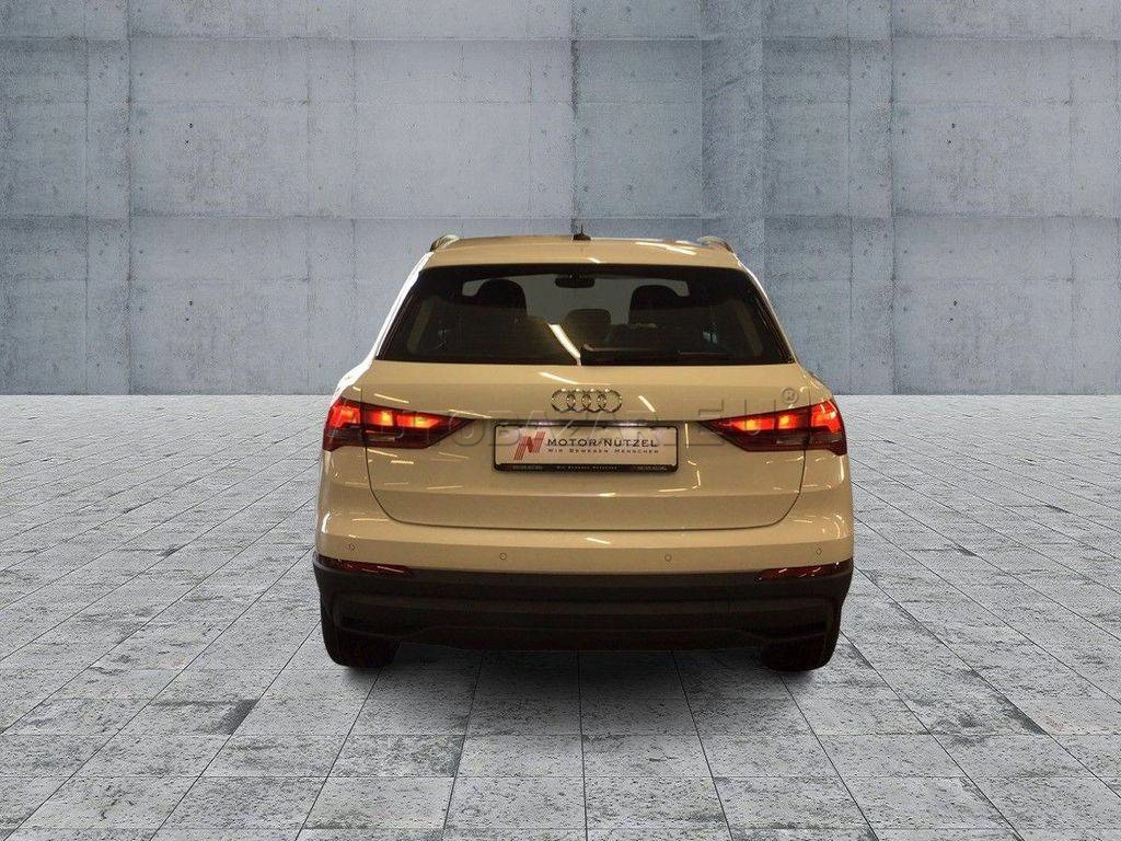 Audi Q3 35 2.0 TDI  S tronic