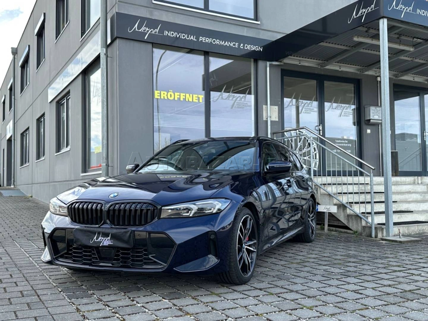 BMW Rad 3 Touring 330d mHEV  xDrive A/T
