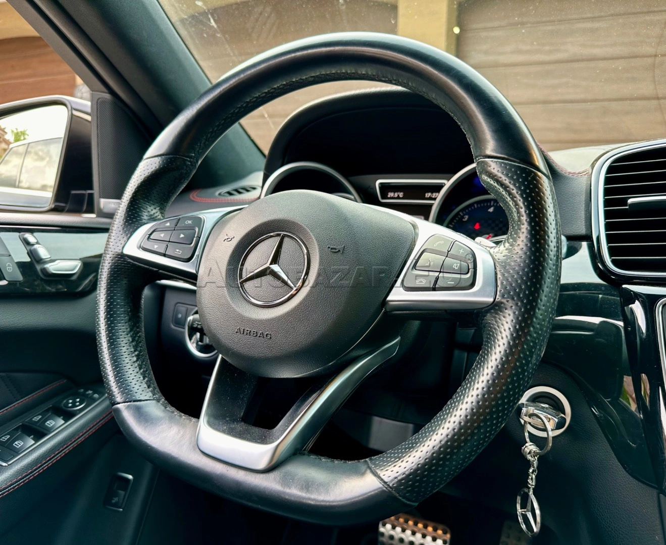 Mercedes-Benz GLE 2016 na predaj – fotografia 16