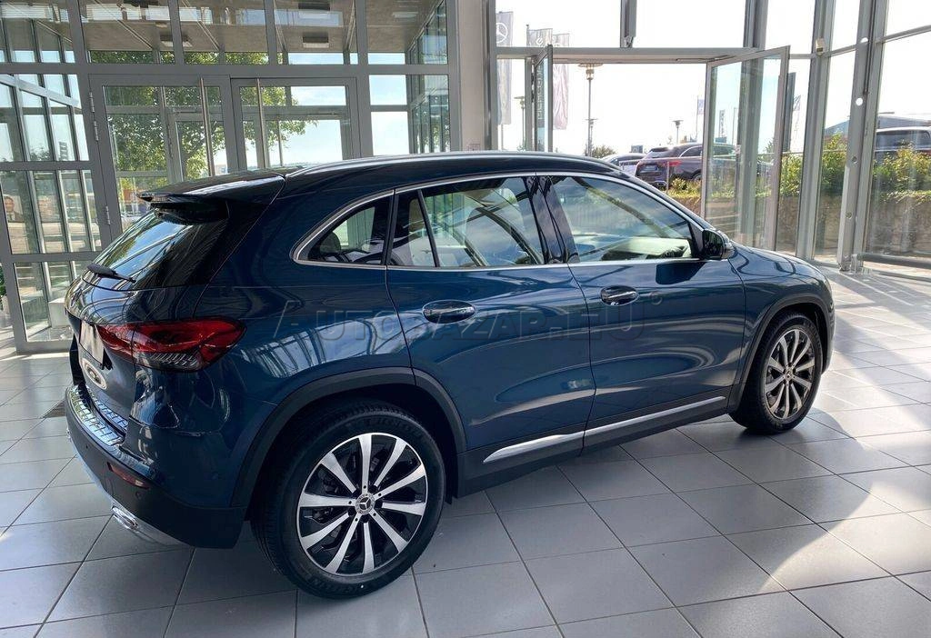 Mercedes-Benz GLA 200 d A/T