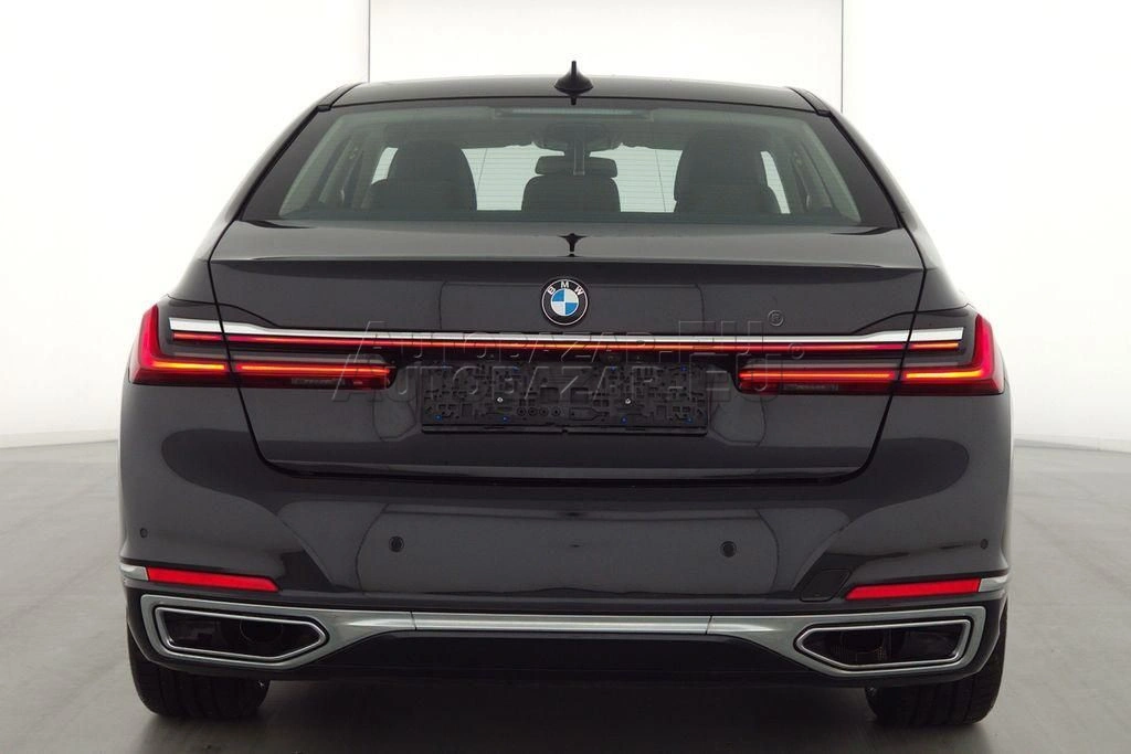 BMW rad 7 730d xDrive A/T