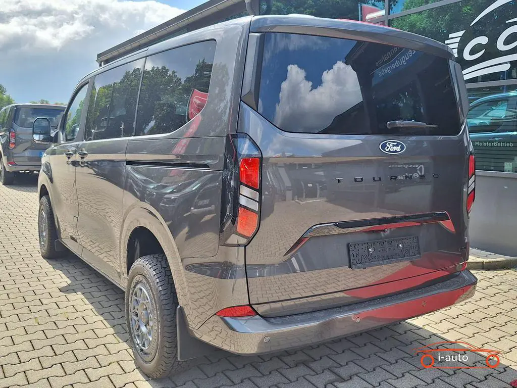 Ford Tourneo Custom 2025 na predaj – fotografia 3