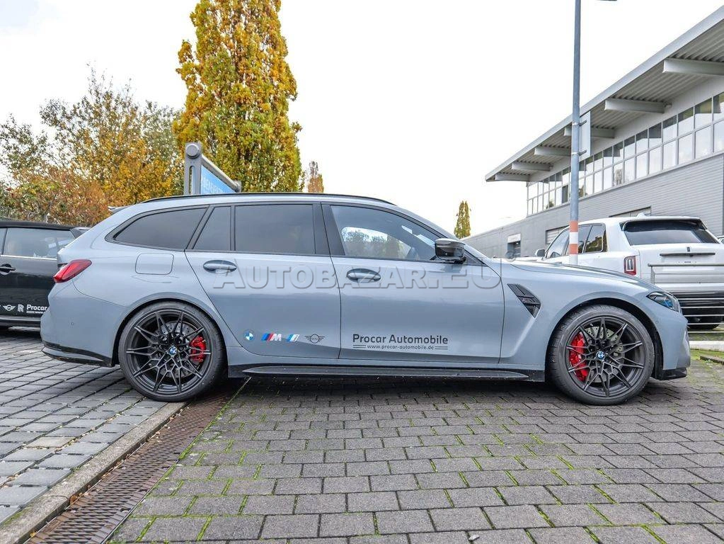 BMW M3 Touring Competition M xDrive A/T