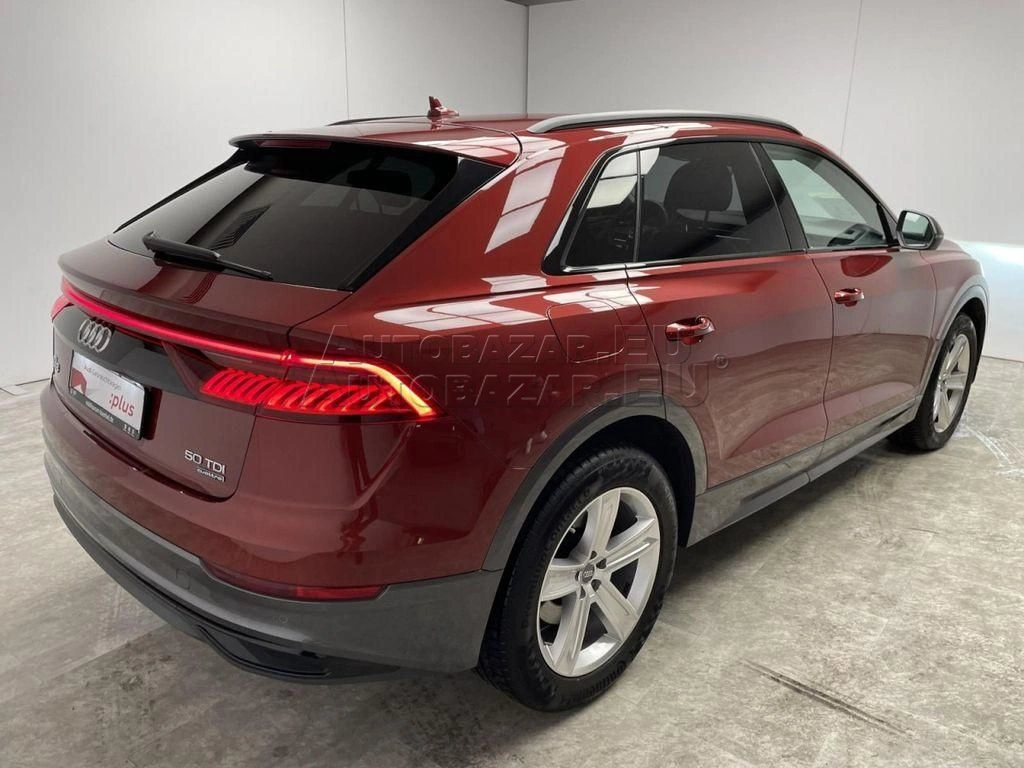 Audi Q8 50 3.0 TDI mHEV quattro tiptronic