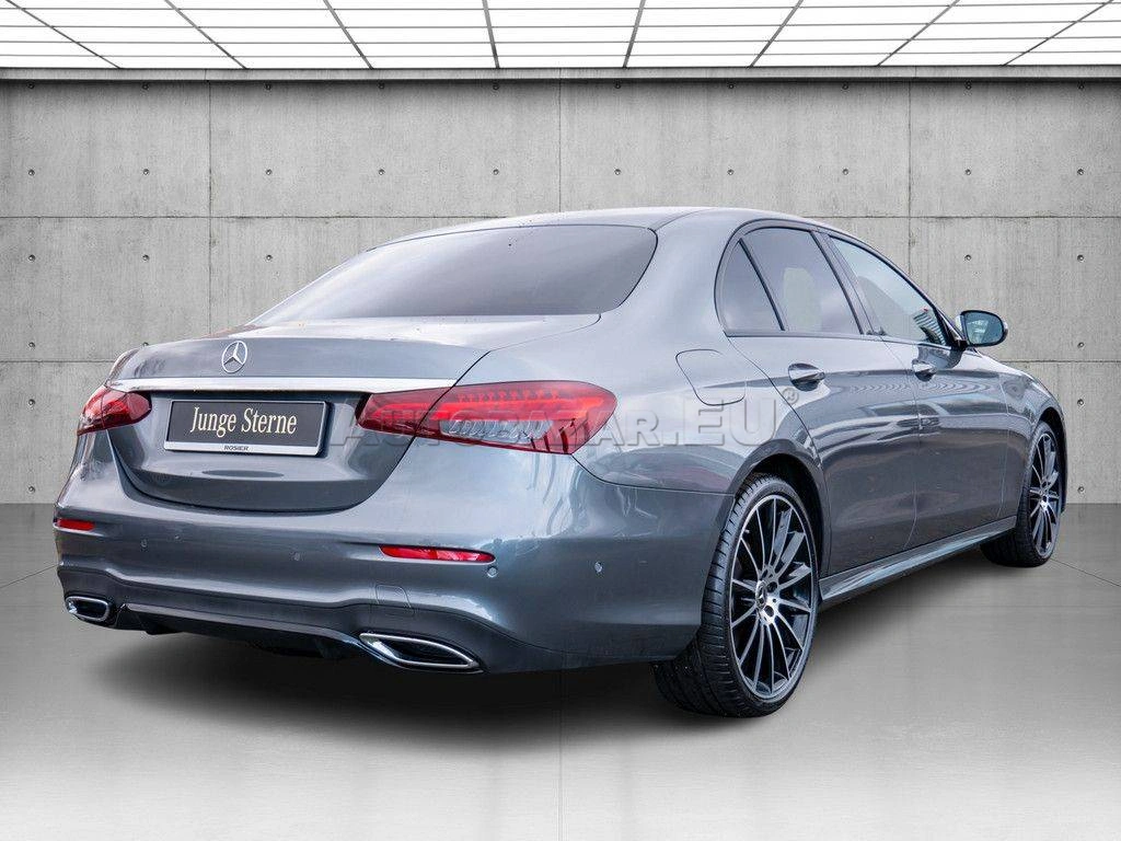 Mercedes-Benz E trieda Sedan 300 d mHEV 4MATIC A/T