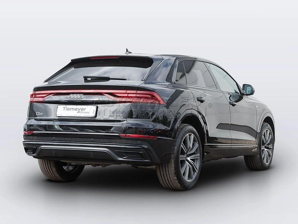Audi Q8 55 TFSI mHEV quattro tiptronic