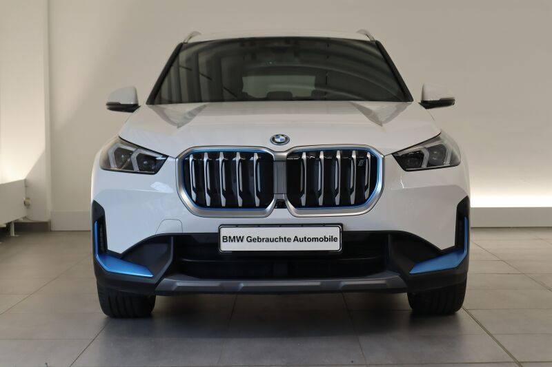 BMW iX1 xDrive