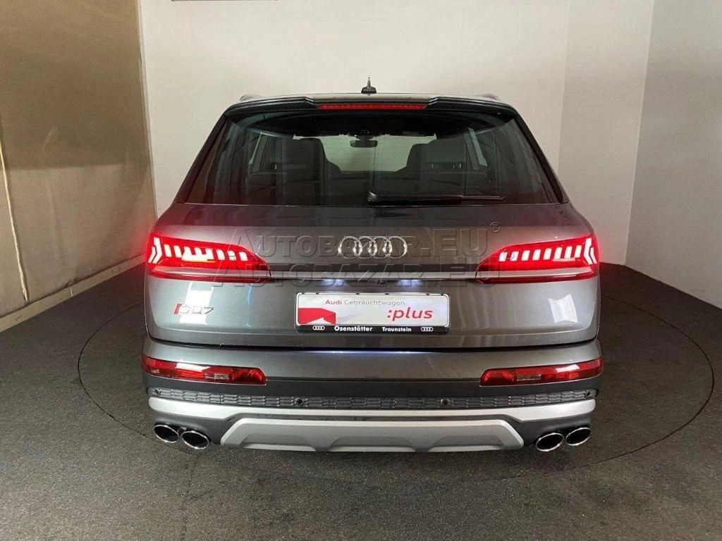 Audi SQ7 TFSI quattro tiptronic