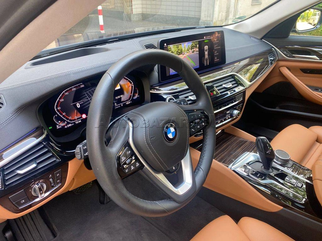 BMW Rad 5 Touring 530d mHEV xDrive A/T