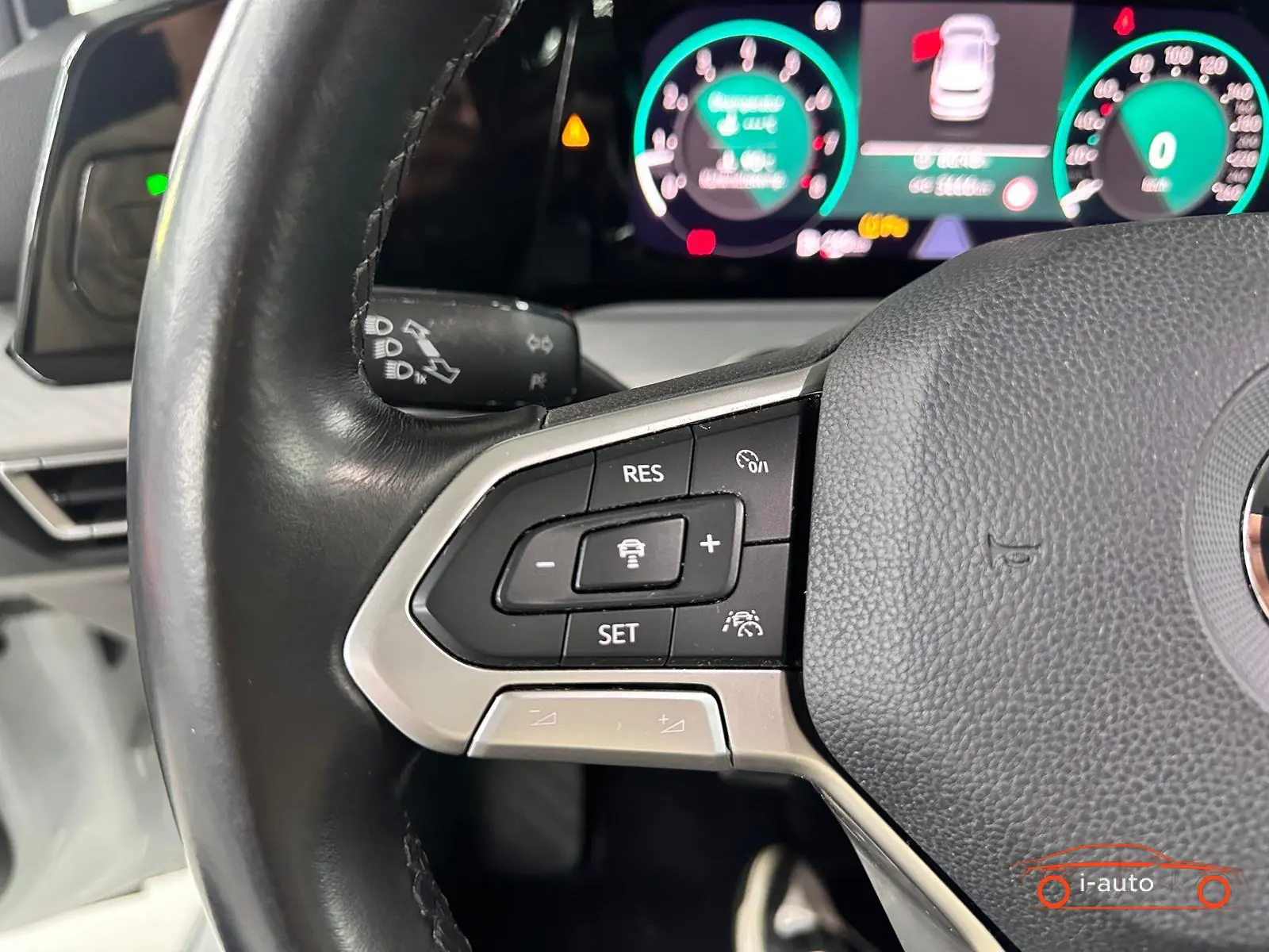 Volkswagen Golf 2021 na predaj – fotografia 14