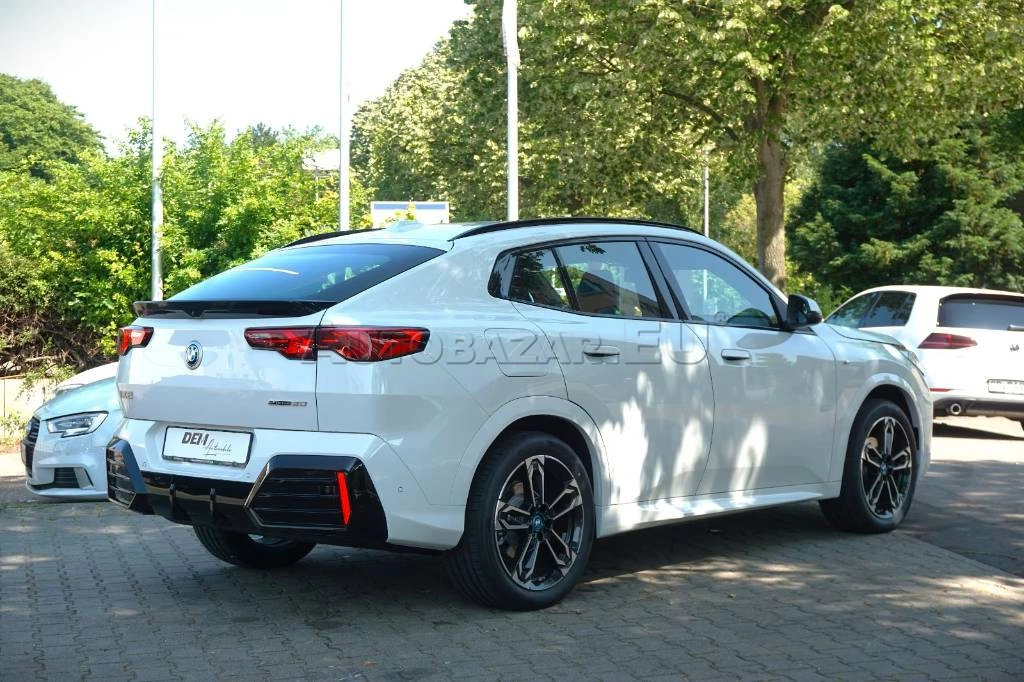 BMW iX2 20 eDrive M Sport