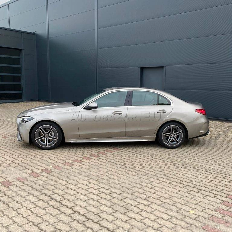 Mercedes-Benz C trieda Sedan 300 A/T