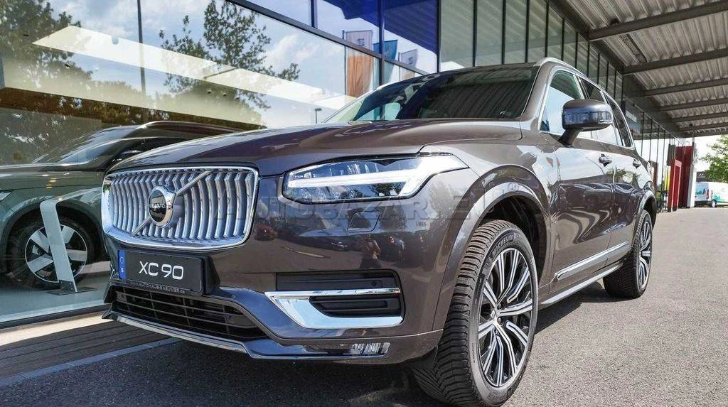 Volvo XC90 B5 AWD Plus Bright