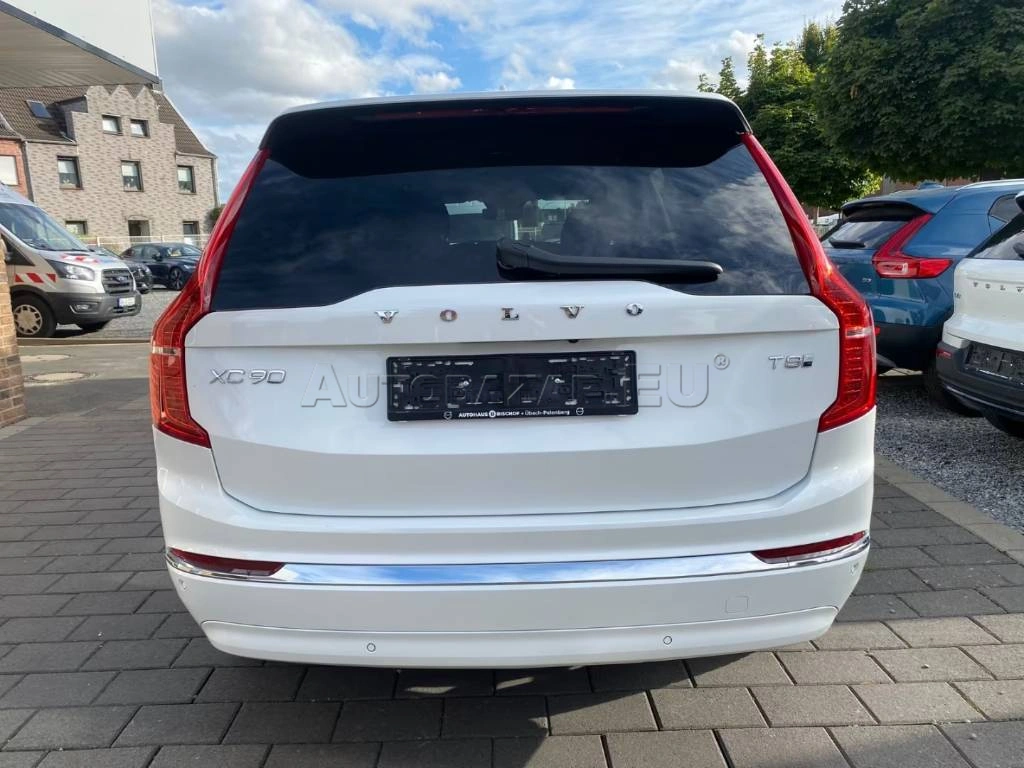 Volvo XC90 T8 Core Bright Recharge