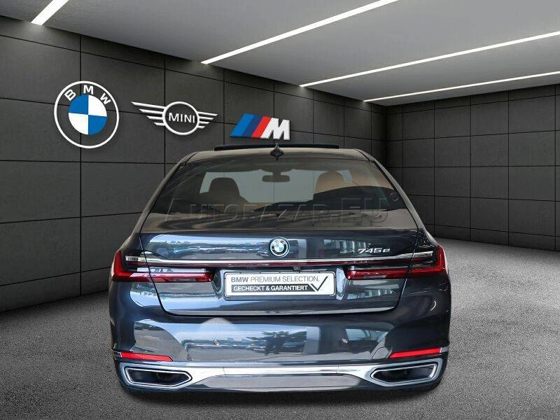 BMW Rad 7 745e